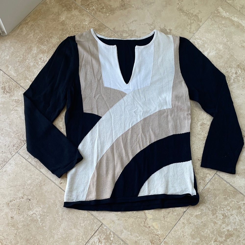 Vintage Black and Beige 3/4 Sleeve